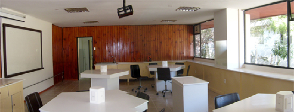 Mejoramiento pabellones y laboratorios biología campus Andrés Bello