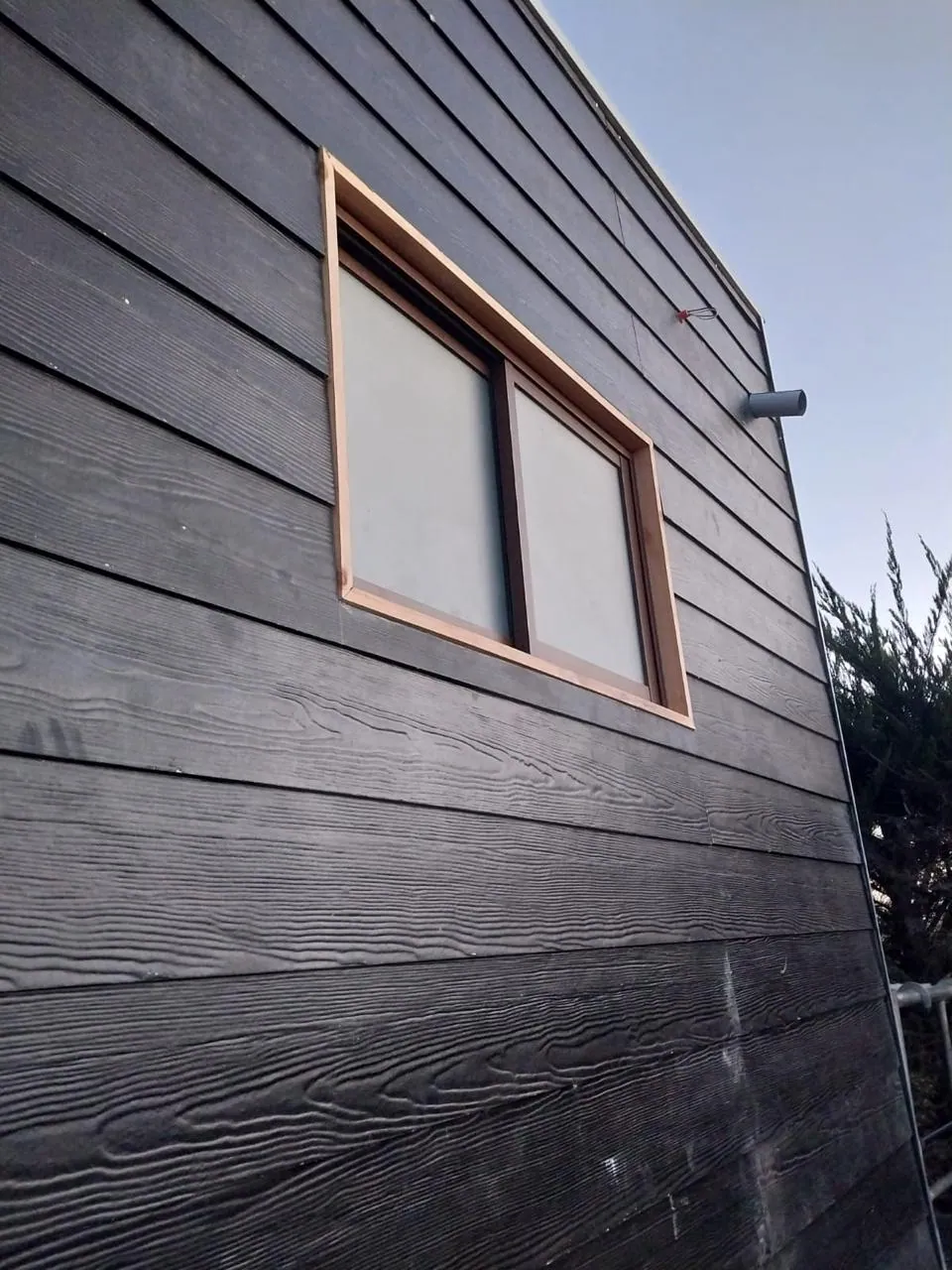 Construction of Contemporary Residence in Cerro Grande